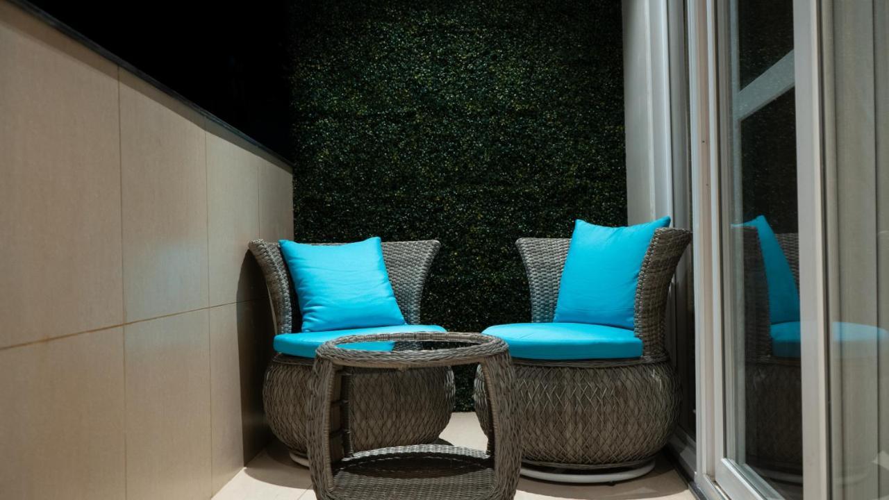 Clarks Inn Suites Kangra Zewnętrze zdjęcie