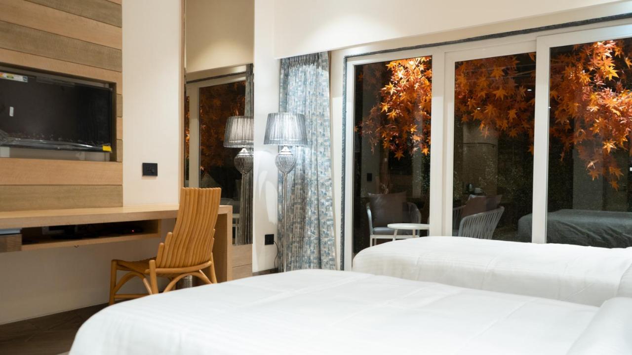 Clarks Inn Suites Kangra Zewnętrze zdjęcie